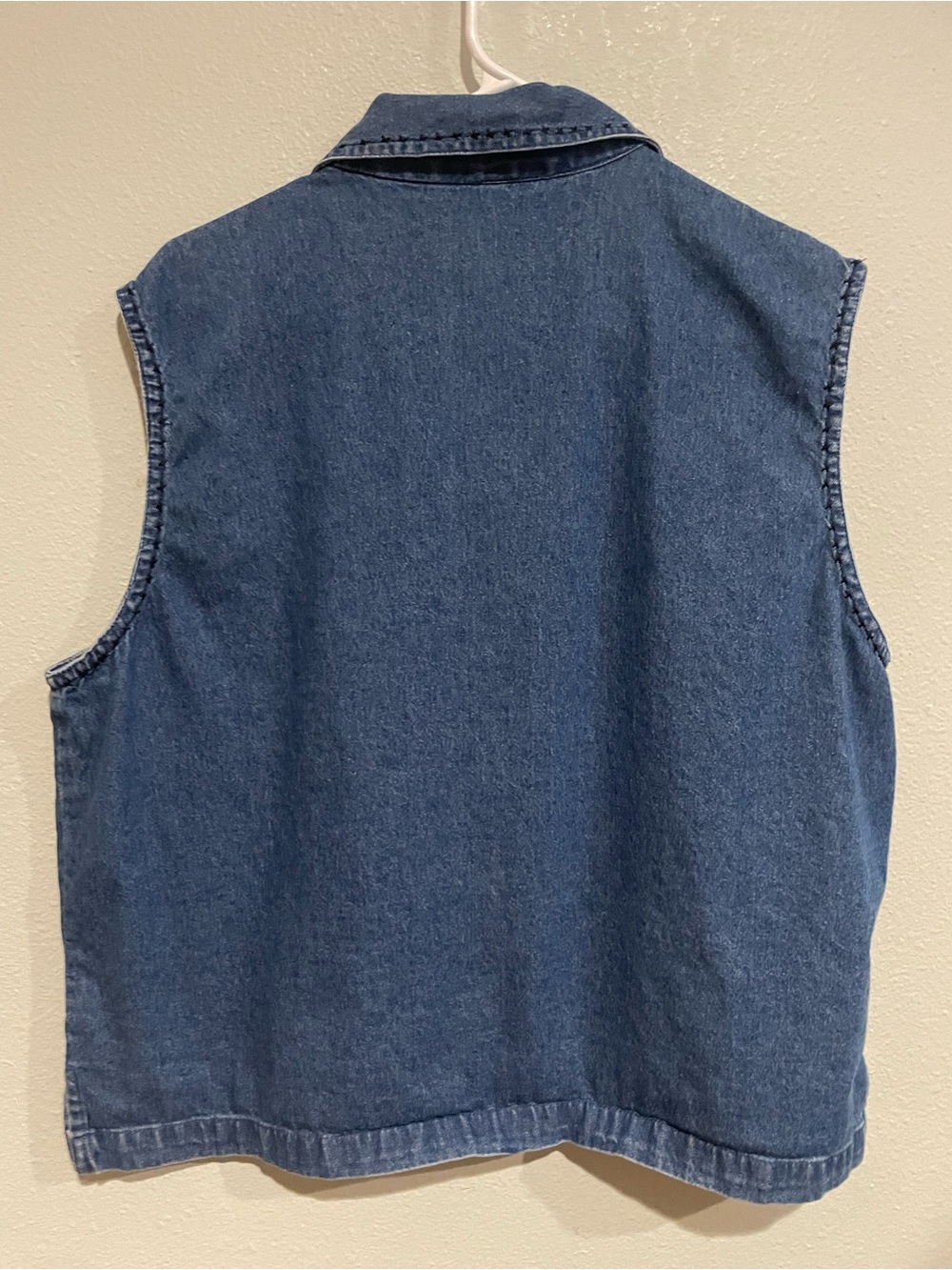 dressbarn Blue Denim Vest with Giraffe Embroidery - Picture 4 of 4